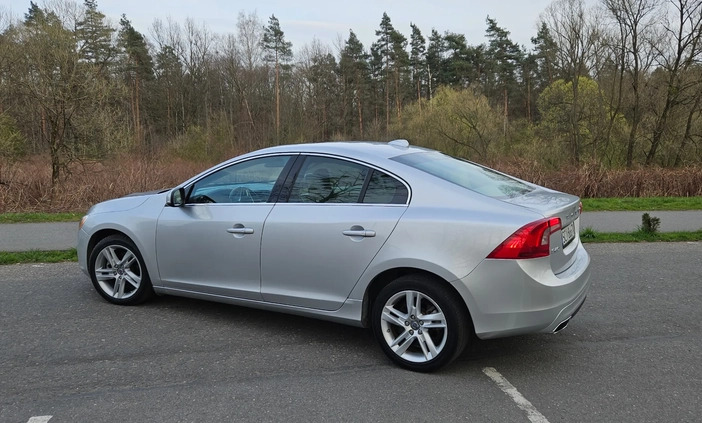 Volvo S60 cena 53505 przebieg: 143680, rok produkcji 2014 z Skoczów małe 232
